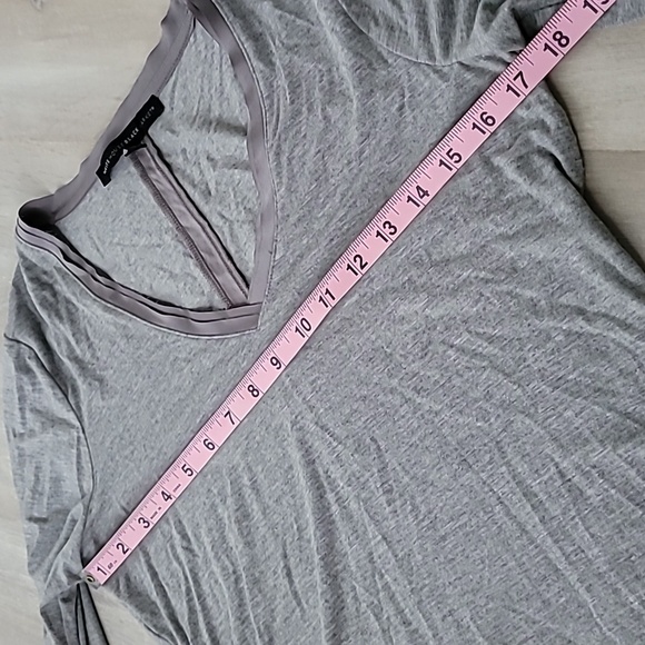 EUC WHBM gray long sleeve top size XS - Picture 4 of 5